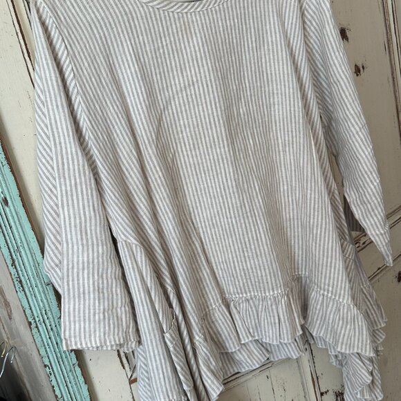 Hearts Desire Butterfly Long Linen Top One Size-Tan/Beige/ Boutique Artisan - Picture 4 of 4